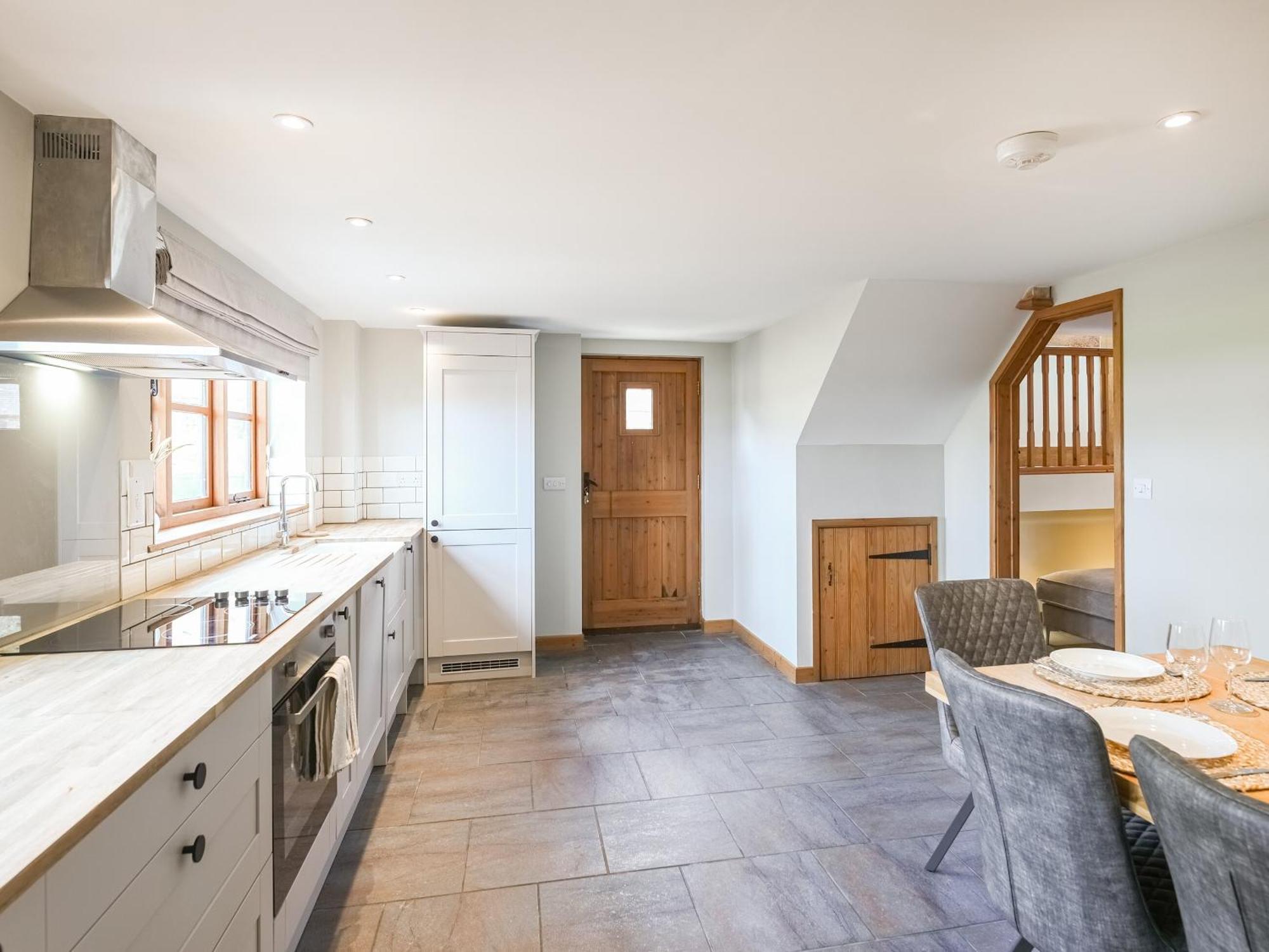 Uk46589 - Kibble Villa เชิร์ชสเตรตตัน ภายนอก รูปภาพ